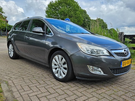 Opel Astra 0