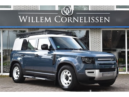 Land Rover Defender 0