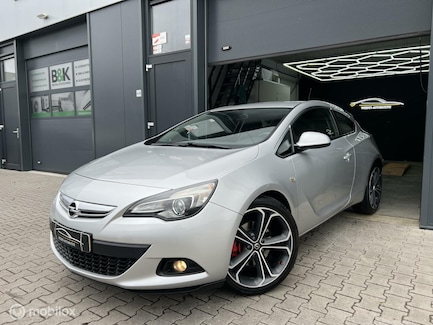 Opel Astra 0