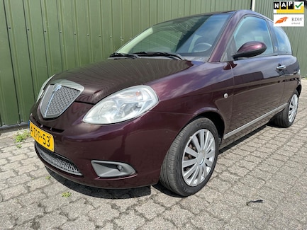 Lancia Ypsilon 0
