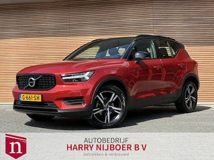 Volvo XC40 0