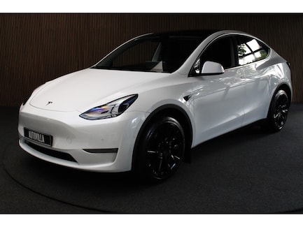 Tesla Model Y 0