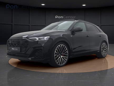 Audi Q8 0