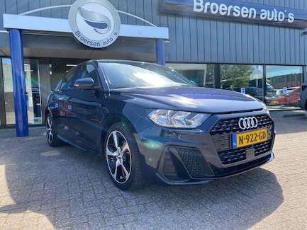 Audi A1 0