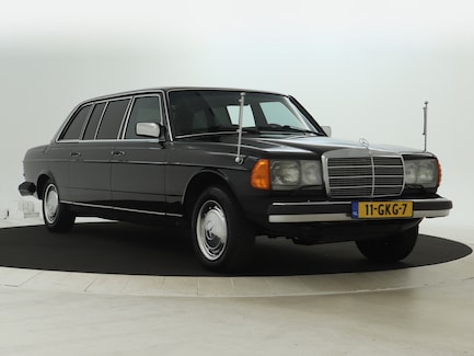 Mercedes-Benz 200-Serie 0