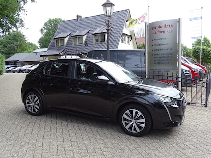 Peugeot e-208 0