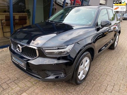 Volvo XC40 0