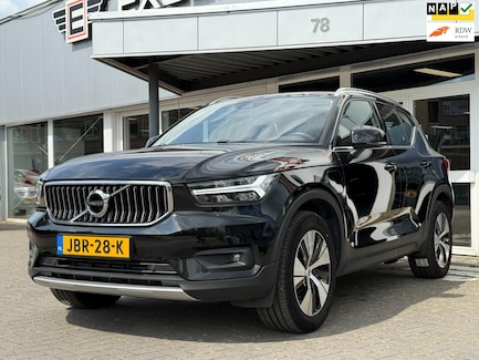 Volvo XC40 0