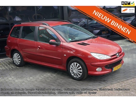 Peugeot 206 0