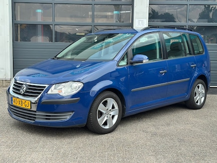 Volkswagen Touran 0