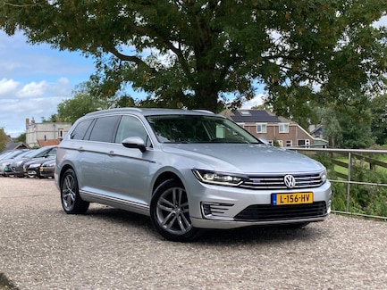 Volkswagen Passat 0