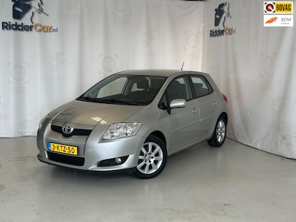 Toyota Auris 0
