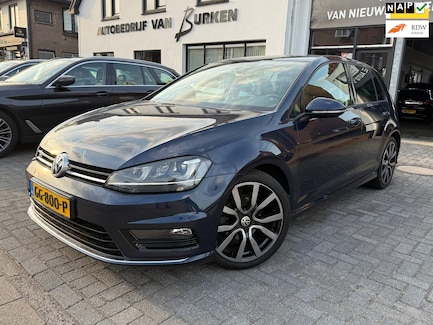 Volkswagen Golf 0