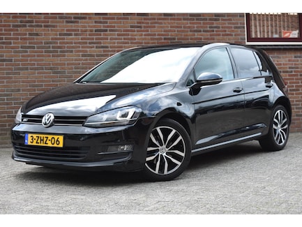 Volkswagen Golf 0