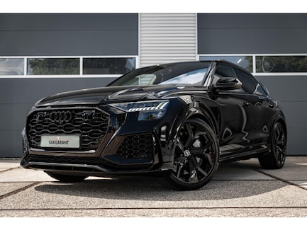 Audi RS Q8 0