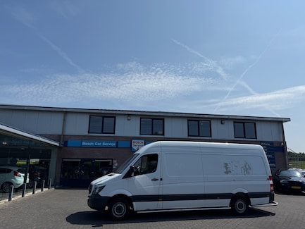 Mercedes-Benz Sprinter 0