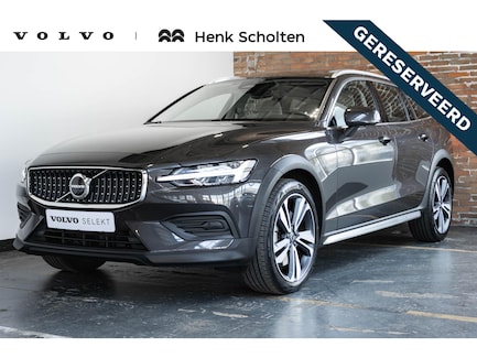 Volvo V60 Cross Country 0