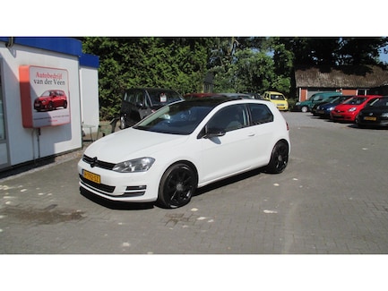 Volkswagen Golf 0