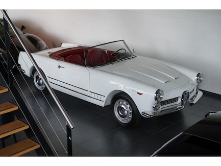 Alfa Romeo Spider 0