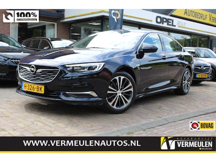 Opel Insignia 0