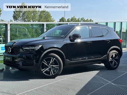 Volvo XC40 0