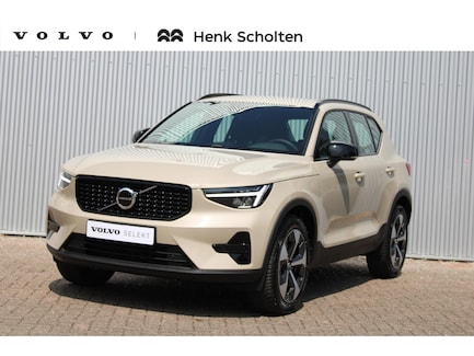 Volvo XC40 0