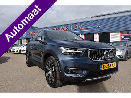 Volvo XC40 0