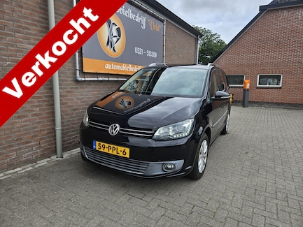 Volkswagen Touran 0