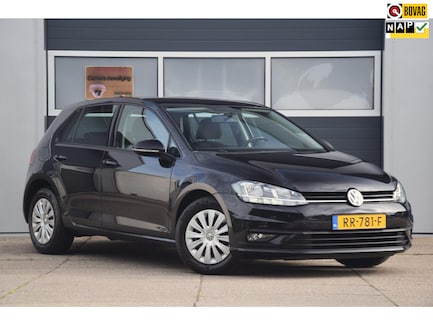 Volkswagen Golf 0