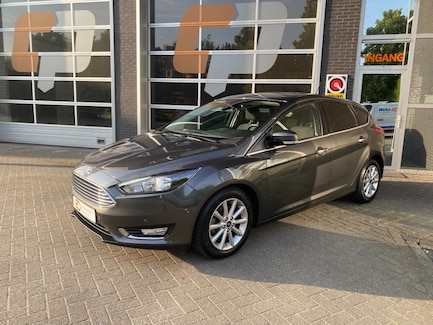 Ford Focus 0