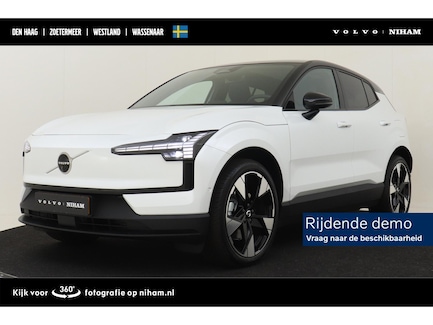 Volvo EX30 0