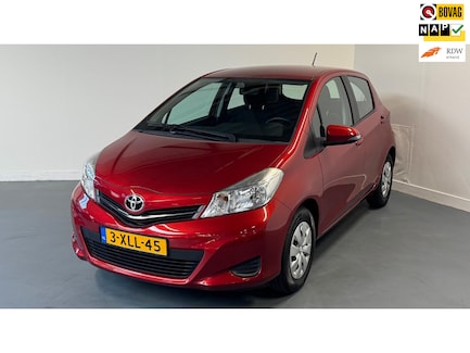 Toyota Yaris 0