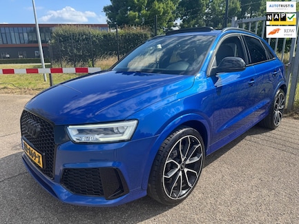 Audi RS Q3 0