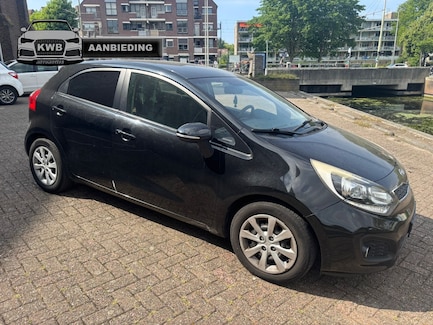 Kia Rio 0