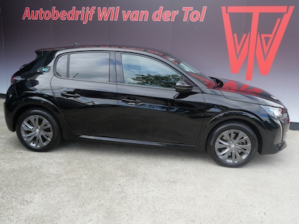 Peugeot e-208 0