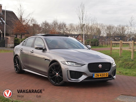 Jaguar XE 0
