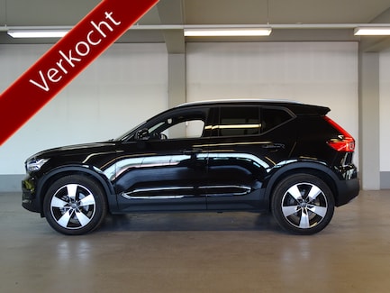 Volvo XC40 0