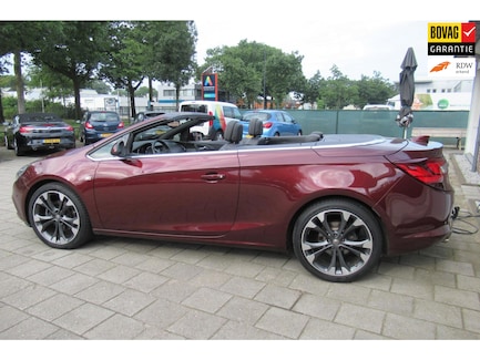 Opel Cascada 0