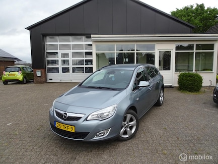 Opel Astra 0