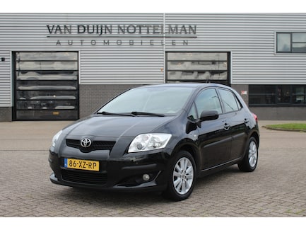 Toyota Auris 0