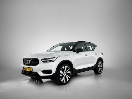 Volvo XC40 0
