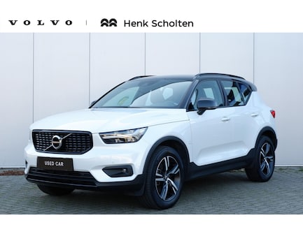 Volvo XC40 0