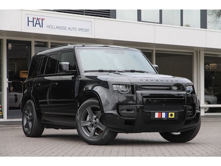 Land Rover Defender 0
