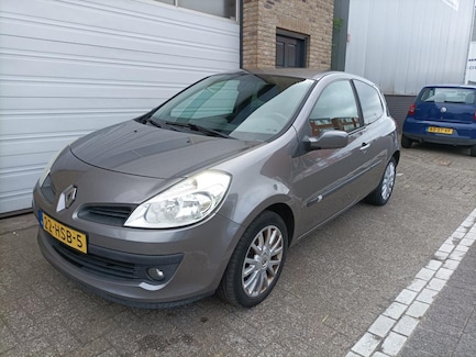 Renault Clio 0