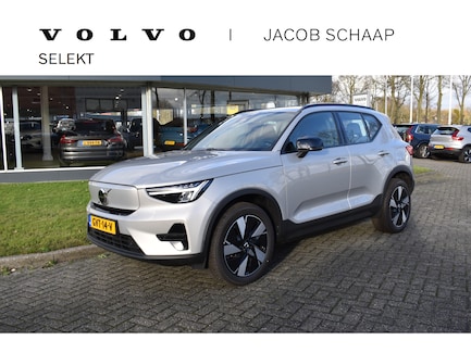 Volvo EX40 0