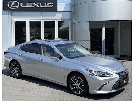 Lexus ES 0