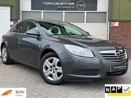 Opel Insignia 0