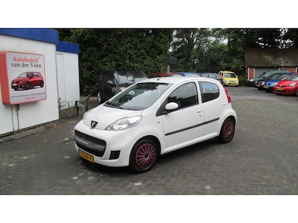 Peugeot 107 0