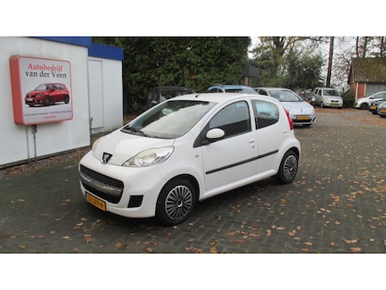 Peugeot 107 0