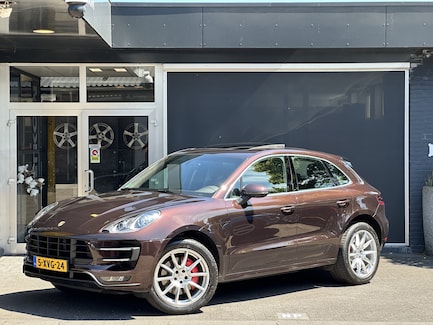 Porsche Macan 0